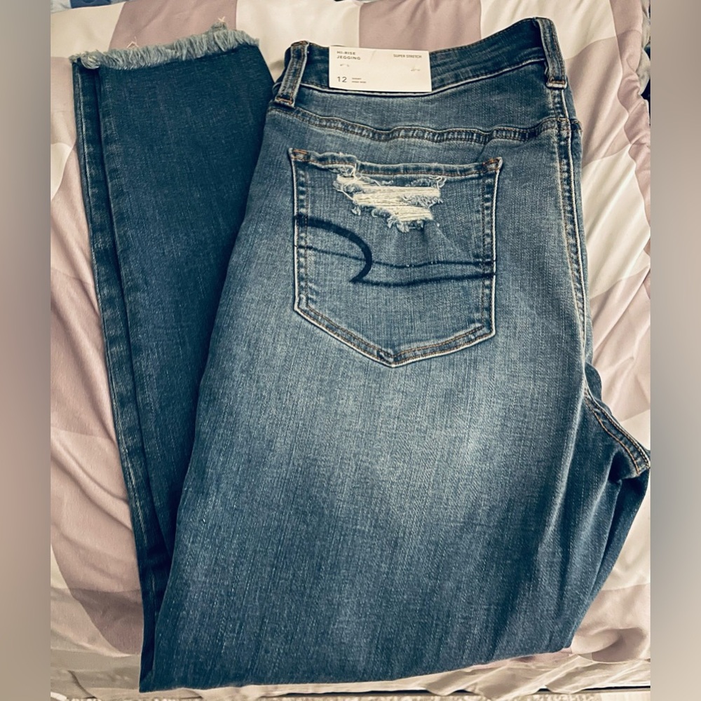 American Eagle Super Stretch Hi-Rise Jegging. Size 12
